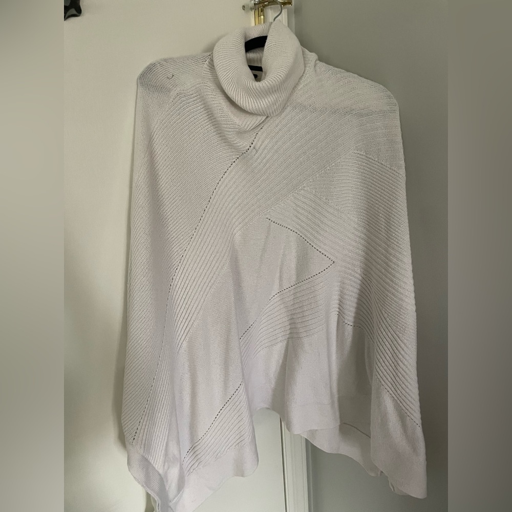 Women’s poncho